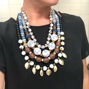 Stunning Anthropologie necklace